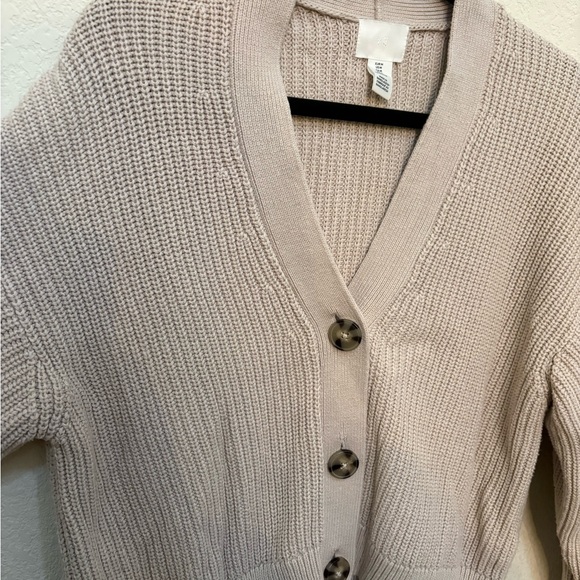 H&M Beige Button-Up Cardigan - Picture 3 of 3